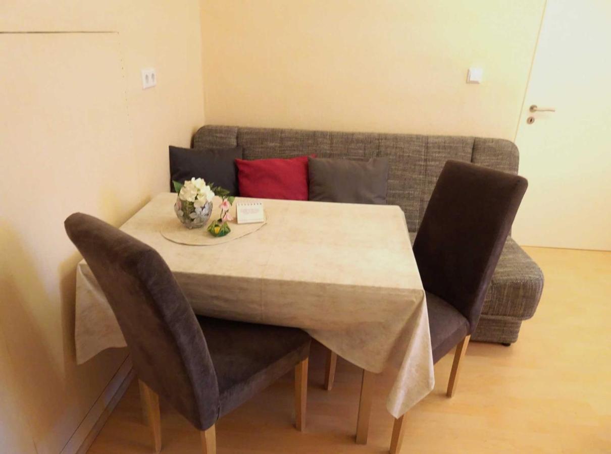 Ferienwohnung Helbig Tätzschwitz エクステリア 写真
