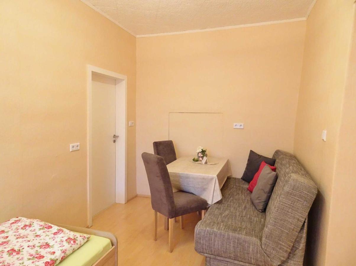 Ferienwohnung Helbig Tätzschwitz エクステリア 写真